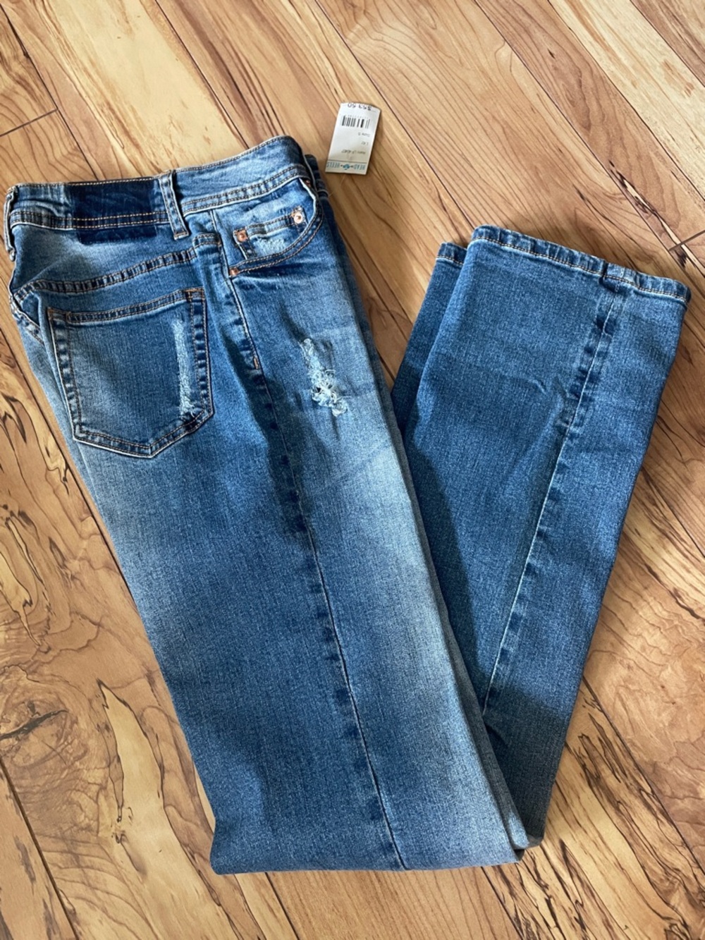 LITZ Women's Distressed Blue Denim Straight Leg Jeans NWT
